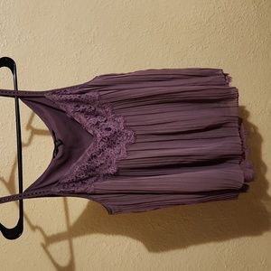 White House Black Market beautiful 😍 purple tank size M